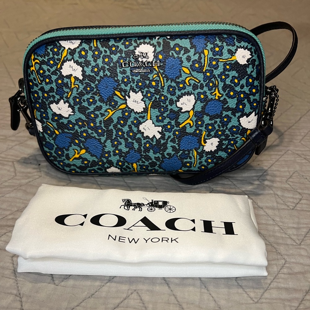 NWT Coach crossbody/ wristlet purse blue floral pattern